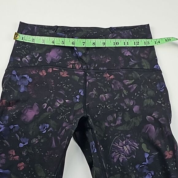 Lululemon Athletica Black Multi Frozen Flourish Train Times Crop Leggings Size 8 - Picture 8 of 10